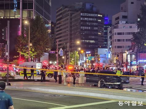 서울시청역 교차로 역주행車 돌진최소 9명 사망