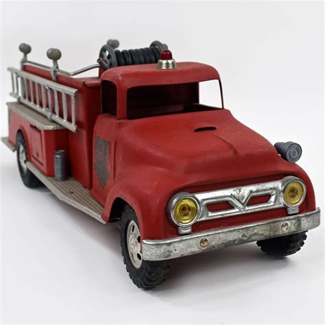 1957 Tonka Fire Truck Pumper With Fire Hydrant Pressed Steel