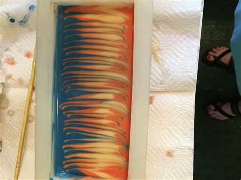 Pin By Pam Rou On Circling Taiwan Swirl Great Cakes Soap Challenge