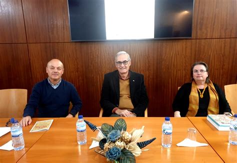 Santar M Discutiu O Impacto Do De Abril Na Literatura Francesa