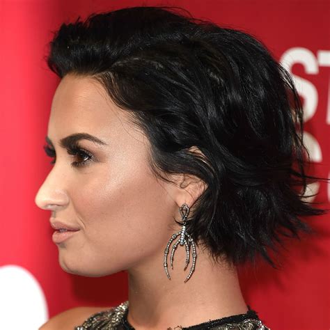 Demi Lovato Wore Her Own $5 Eyeshadow Palette and Looked So Amazing ...