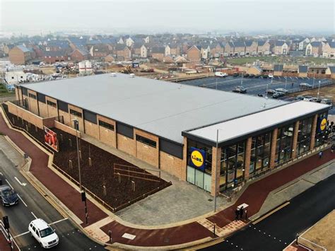 Lidl Brooklands Archers Steel Work And Cladding Tamworth