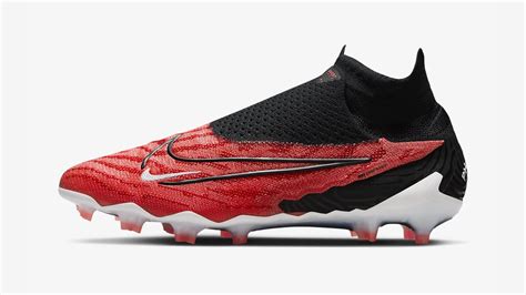 The Best Laceless Football Boots In 2023