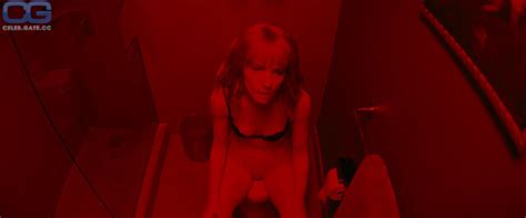 Willa Fitzgerald Nude Pictures Photos Playboy Naked Topless Fappening