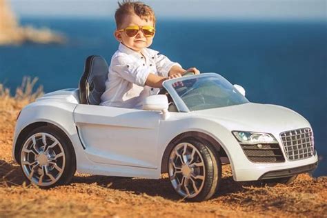 Lista Traz Carros El Tricos Infantil Para Presentear No Dia Das