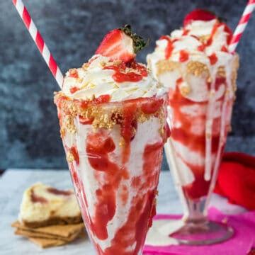 Strawberry Cheesecake Milkshake Recipe Queenslee App Tit