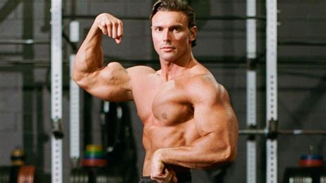 Meet Joel Kellett Bodybuilder Known As The Natural Arnold Goes Viral