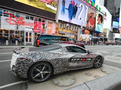 Heres The C8 Corvette Revving Its Lt2 Small Block V8 Engine