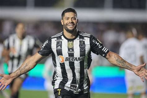 Hulk Se Aproxima Da Marca De Gols Pelo Atl Tico Mg Pelo Segundo Ano