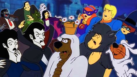 Scooby Doos Mad Monster Party A Halloween Hassle In Draculas Castle