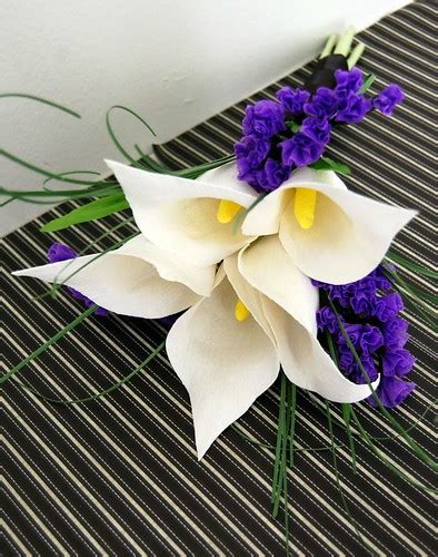 35 Stunning Paper Flower Examples