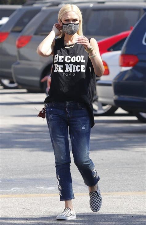 Demi Moore Strips Down To Lingerie At Rihannas Savage X Fenty Fashion Show Best Celeb Photos