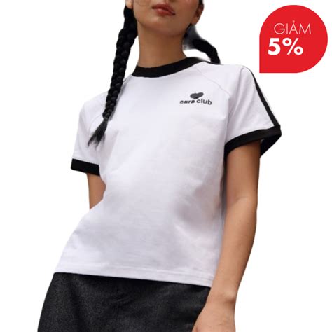 5 mẫu áo thun hot hit chưa có dấu hiệu hạ nhiệt của năm 2023 ELLE