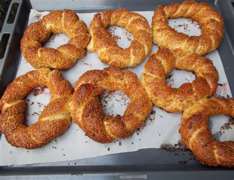 EV YAPIMI SOKAK SİMİDİ KOLAY SİMİT Bagel Simitler Simit tarifi