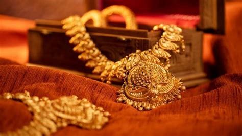 Sale Of Gold Jewellery Hallmarked Without 6 Digit Code Banned From