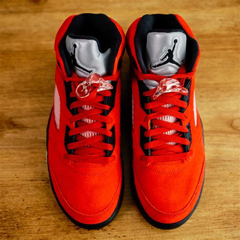 Air Jordan 5 Raging Bull Toro Bravo 2021 DD0587-600 Release Date - SBD