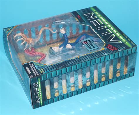 Alien Resurrection Call Mib Misb Sealed Box 1997 Kenner Aliens Boonsart Shop