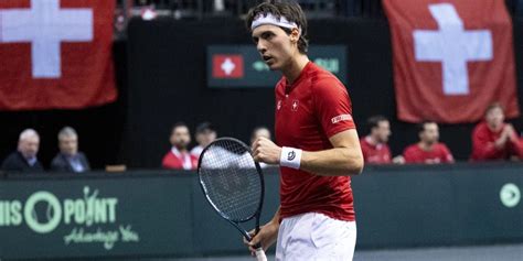 Marc Andrea H Sler Bringt Schweizer Davis Cup Team In F Hrung