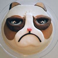 Grumpy Cat Cake - cake by Gaiamerende - CakesDecor