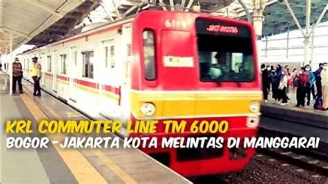 Krl Commuter Line Bogor Jakarta Kota Melintas Di Stasiun Manggarai