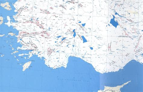 DEPREM SON DAKİKA Diri fay hatları ile Türkiye deprem haritası