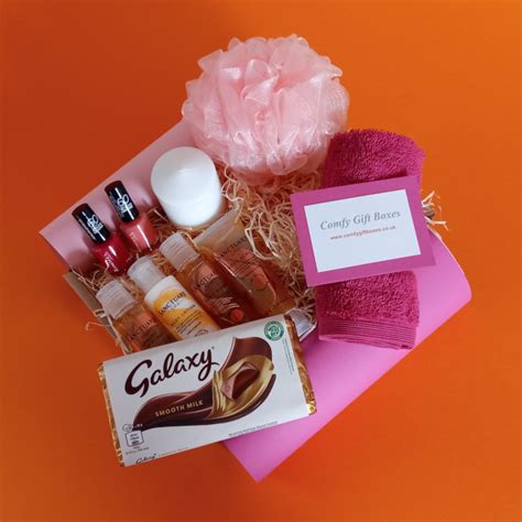 Comfy Chocolate Ts Uk Chocolate Pamper At Home Presents