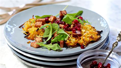 Rösti Med Stekt Kassler Och Rårörda Lingon Recept Allt Om Mat