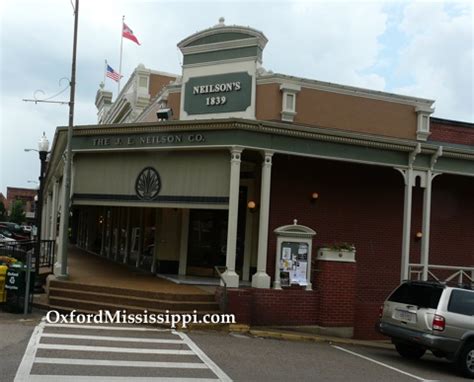 Neilson’s Department Store – Oxford, MS | OxfordMississippi.com