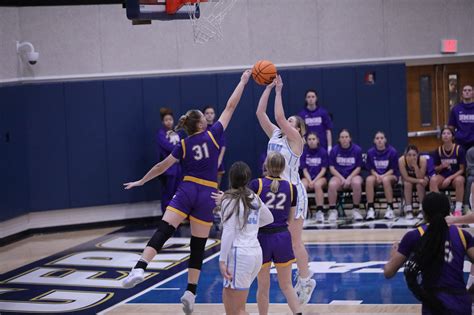 No 10 Umhb Womens Basketball Drops Road Contest To Etbu 66 59 True