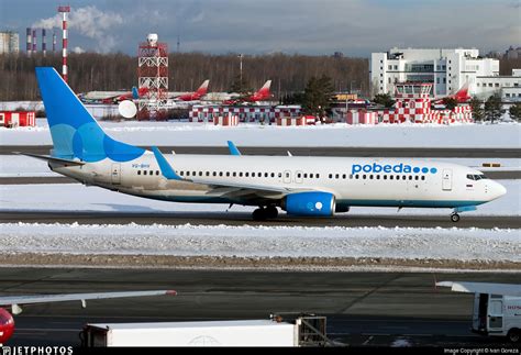 VQ BHV Boeing 737 8LJ Pobeda Ivan Goreza JetPhotos