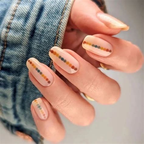 Unghie Semplici Autunno 2023 Smalti E Forme Di Tendenza Per La Nail Art