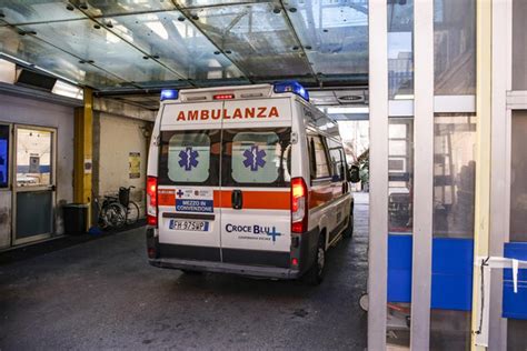 Aggredito Con Violenza Un Medico Con Un Tirapugni All Ospedale Cervello