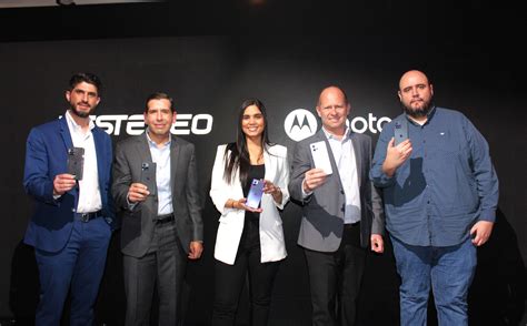 Motorola Levanta Su Apuesta En El Segmento Premium En Honduras Con El