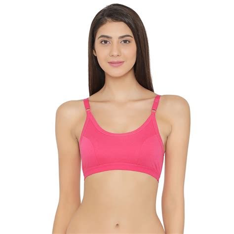 Buy Clovia Low Impact Non Padded Sports Bra In Pink Online