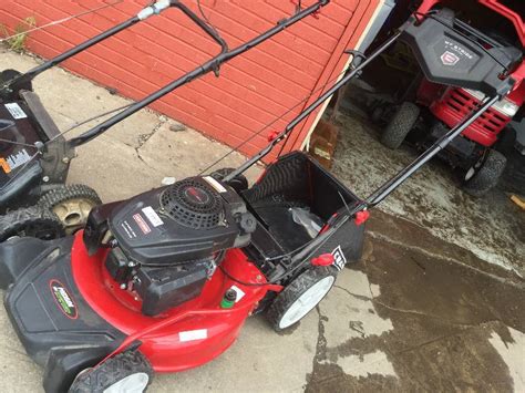 10 Best Mulching Lawn Mowers Of 2022 Garden Wisper