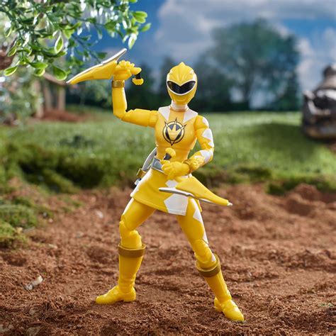 Power Rangers Dino Thunder Yellow Ranger Figure Finally Arrives