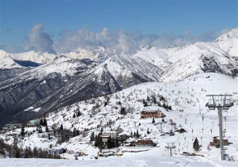 Sciare Ai Piani Di Bobbio Le Informazioni Su Piste Skipass Prezzi Meteo