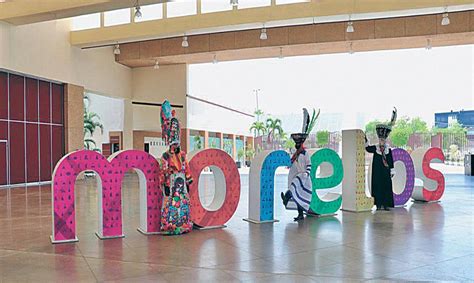 Promueven Centro De Convenciones A Farmacéuticos La Comadre 1017 La Música Más Sabrosa De