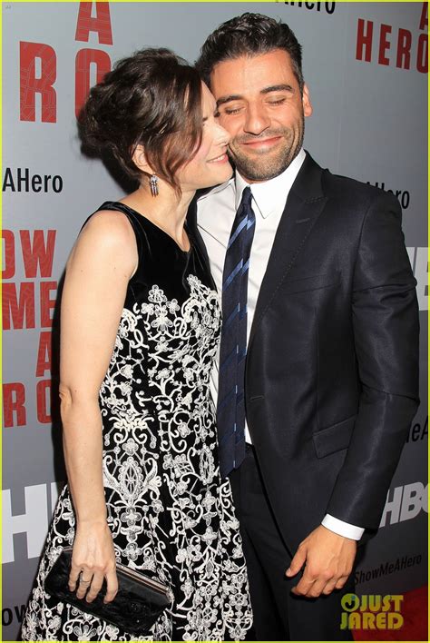 Winona Ryder & Oscar Isaac 'Show Me A Hero' In New York!: Photo 3436458 ...