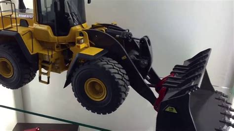 Bruder Toys Rc Volvo L G Model Wheel Loader Youtube