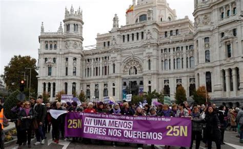 Grito Unánime En España Contra La Violencia Machista Ni Una Menos