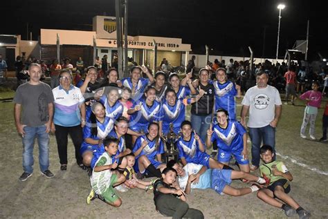 Femenino De F Tbol La Lqf Coron A San Mart N Campeonas Del Torneo