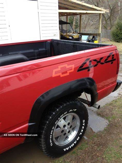 1991 Chevrolet C1500 Sport Fleetside Pickup 4x4 Red