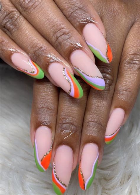 Stylish Short Almond Nail Designs For You To Try Morovan