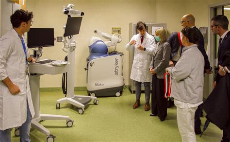 All Ospedale Di Legnago Le Protesi Al Ginocchio Le Impianta Il Robot