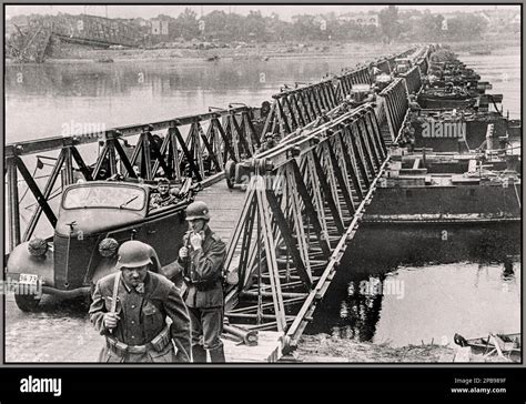 Pont ponton ww2 Banque de photographies et d’images à haute résolution ...