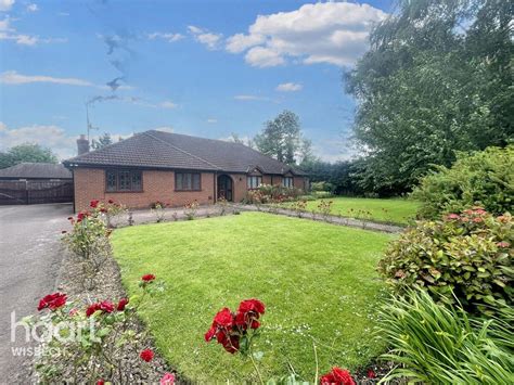 St Pauls Road North Walton Highway 5 Bed Detached Bungalow For Sale