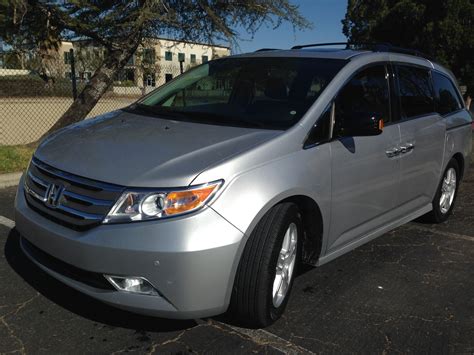 2013 Honda Odyssey Pictures CarGurus