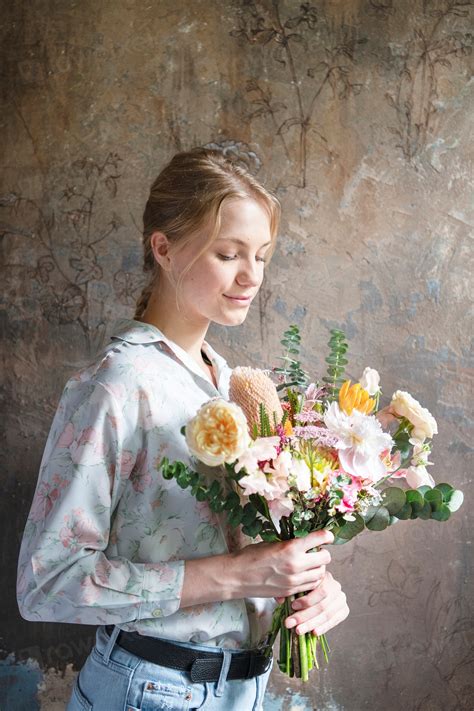 Woman Holding Bouquet Flowers Premium Photo Rawpixel