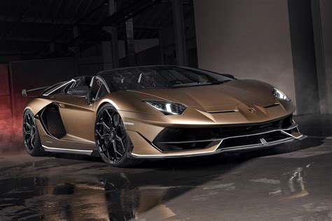 Lamborghini Aventador SVJ Roadster Limitado A 800 Unidades